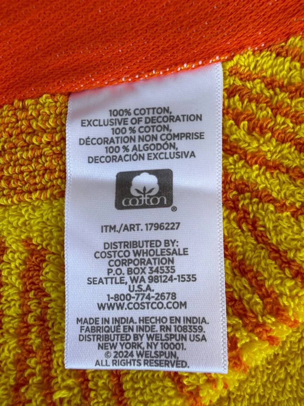 Costco Oversized Beach Towel Blazing Suns Orange Yellow 39x67 Soft 100% Cotton